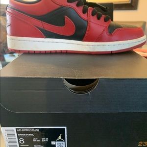 Size 8 Mens, barely worn